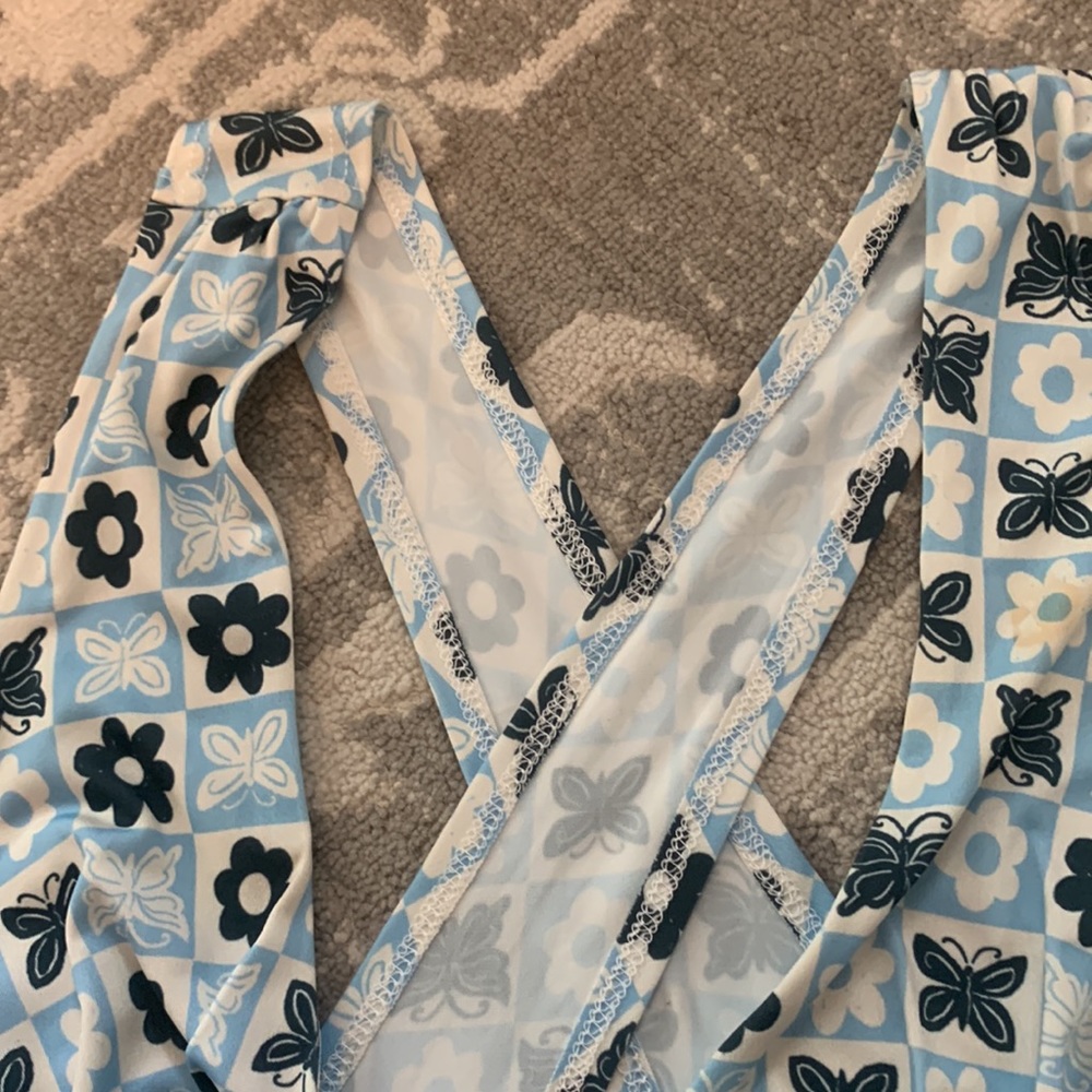 Checkerboard Tie-Back Halter - Picture 2 of 4